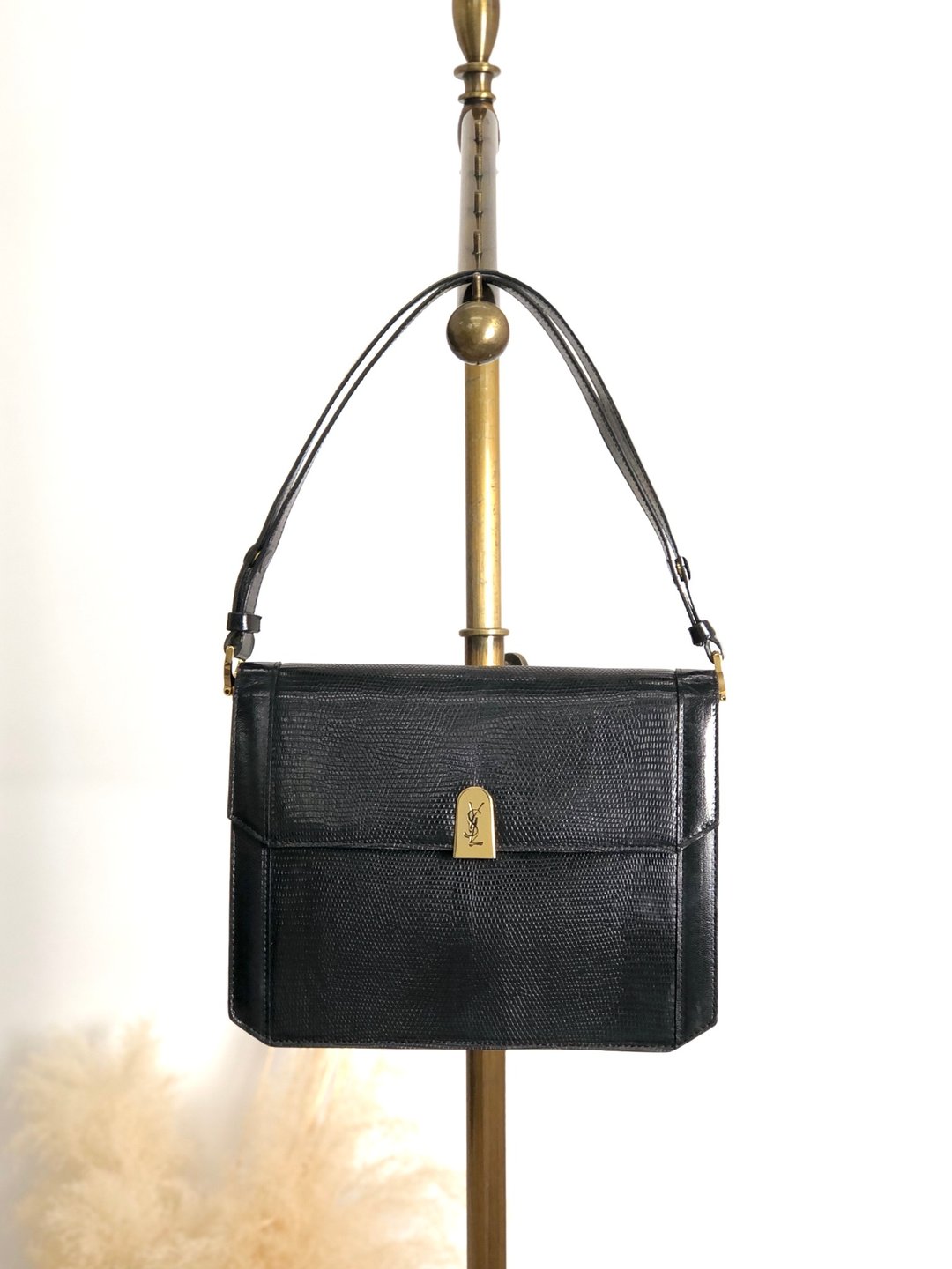 【日本直送 名牌中古包】Yves Saint Laurent 手提包 黑色 YSL 压蜥蜴纹 单肩包 vintage dg4eze - 手提包/手提袋 - 真皮 黑色