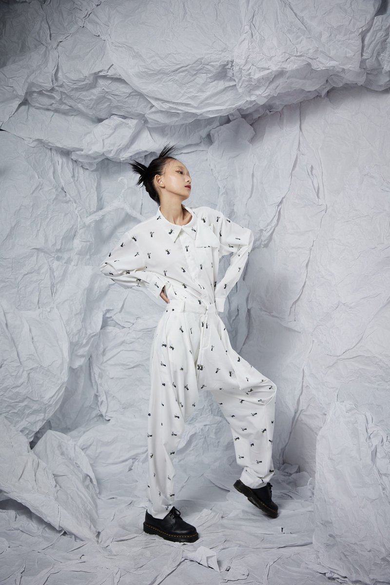 INF 22SS 魔法阿妈联名款 多活褶低档一字裤 - 女装长裤 - 聚酯纤维 白色