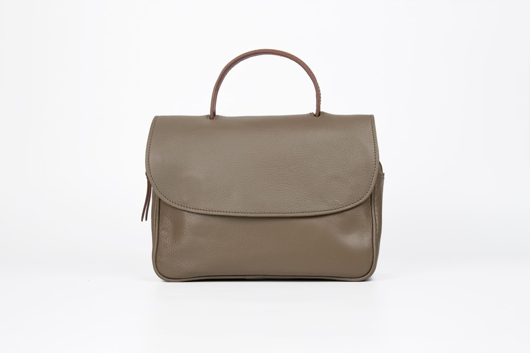 Crossbody Bag Daily in Grey - Guate Leather - GUATE - 侧背包/斜挎包 - 真皮 灰色
