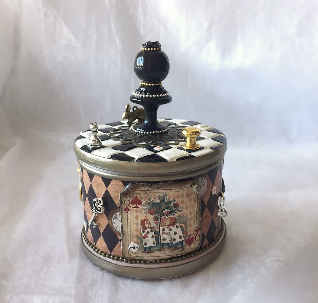 Green jewelry box,Box Alice in Wonderland,Cheshire cat Storage,Mad Hatter box - 收纳用品 - 木头 绿色