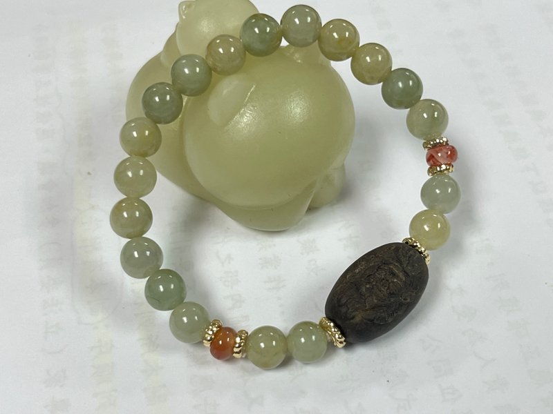 天然缅甸玉 秋香黄翡翠珠设计沉香牡丹珠设计手串 - 手链/手环 - 宝石 绿色