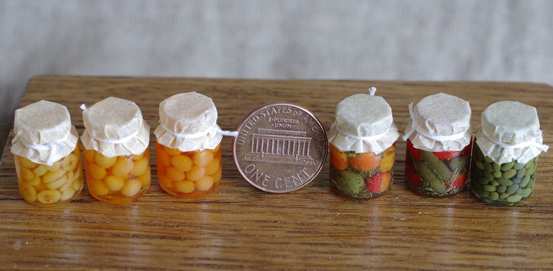 Set of 6 jars. A set of jars with vegetables and fruits. Doll food. Food in the - 桌游/玩具 - 粘土 多色