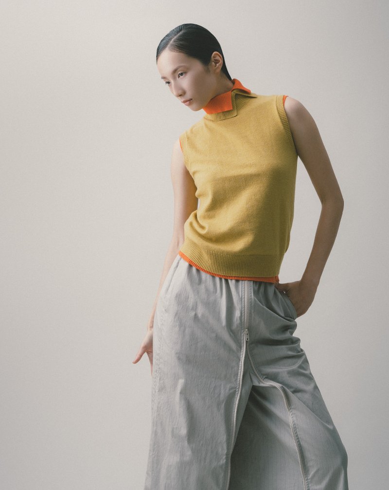 UUIN_芥黄高领无袖针织 - 女装背心 - 其他材质 黄色