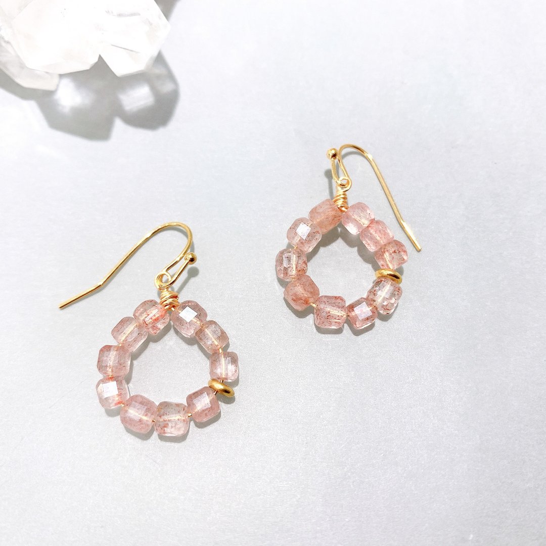 Ops Strawberry Quartz earrings- 草莓晶/耳环/甜美/恋爱运/手工 - 耳环/耳夹 - 铜/黄铜 粉红色