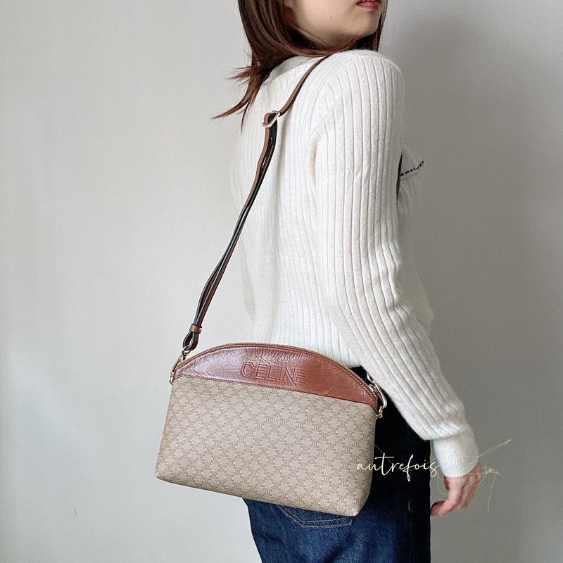 中古 Celine Macadam 饺子包 腋下包 - 侧背包/斜挎包 - 防水材质 咖啡色