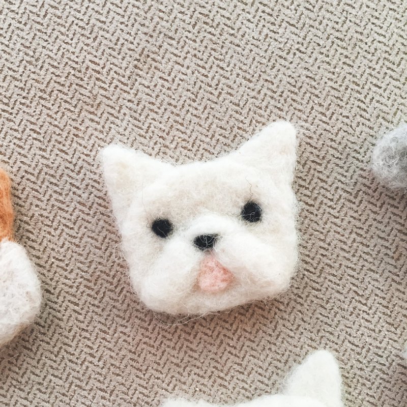 羊毛孩儿 - 羊毛毡 法斗 书签/别针/发夹 定制化礼物 圣诞礼盒 - 书签 - 羊毛 白色