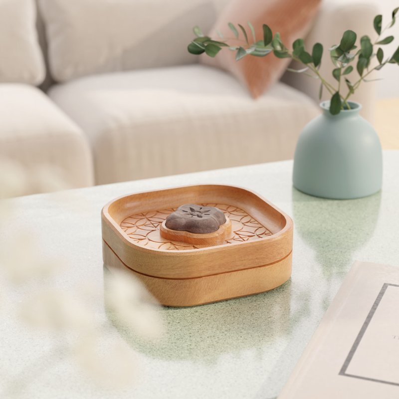 方窗之花 - 扩香饰品收纳盒 / 国产材实木制 零钱钥匙收纳 - 收纳用品 - 木头 多色