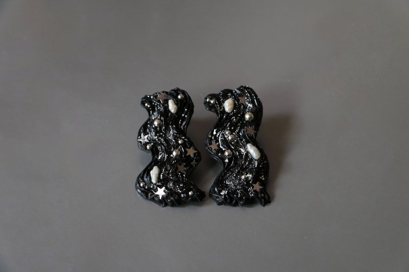 暗影星河 宇宙银河系_创意手工耳环 (可改夹) - 耳环/耳夹 - 橡胶 黑色