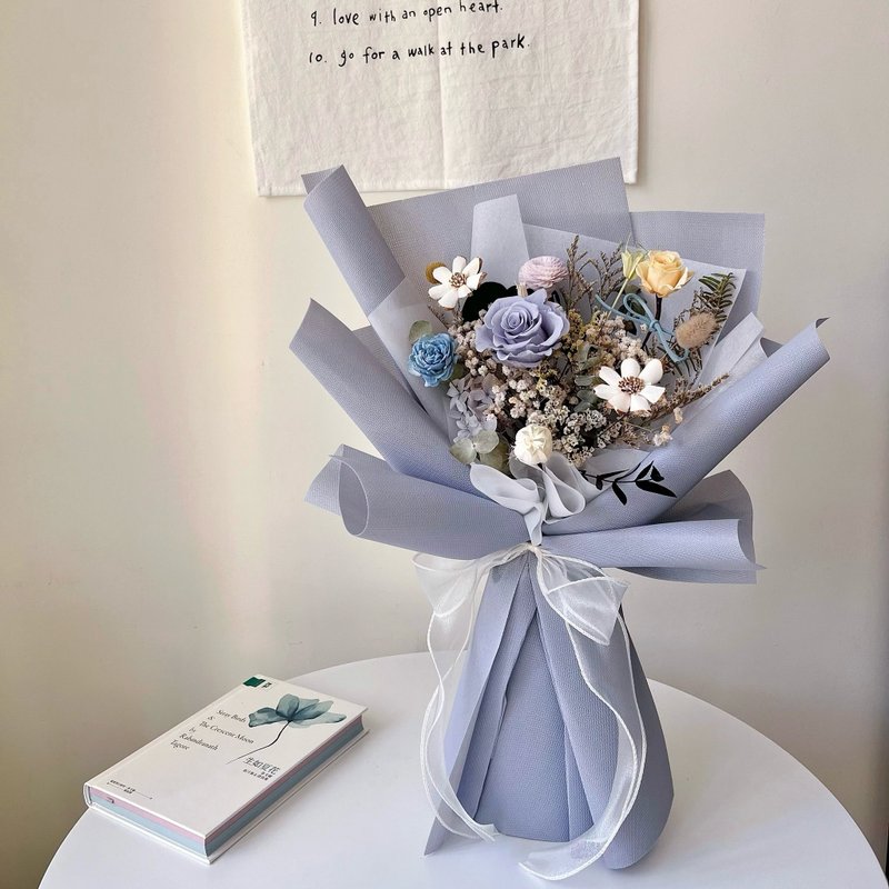 海洋之心 永生玫瑰花束 情人节花束 - 干燥花/捧花 - 植物．花 蓝色