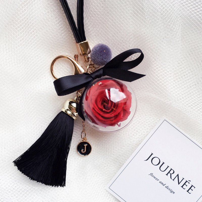journee 红色永生玫瑰花球吊饰挂饰 字母圆牌 干燥花 圣诞包装 - 钥匙链/钥匙包 - 植物．花 