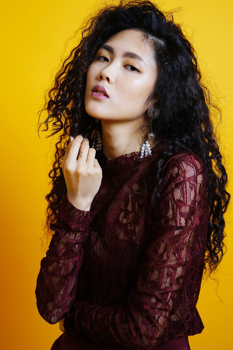 蕾丝透肤上衣/ T002 - 女装上衣 - 聚酯纤维 红色