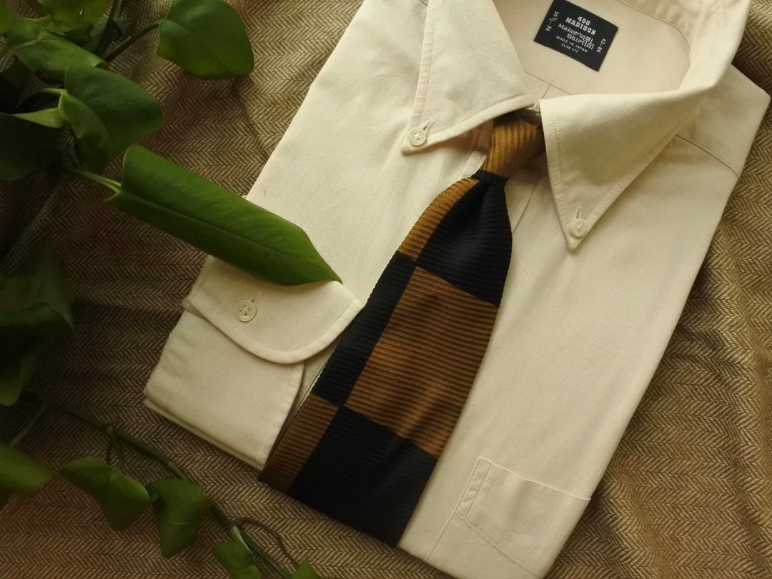 Vintage阿瑪尼EMPORIO ARMANI 全真絲意大利古董古著領帶 - 领带/领带夹 - 丝．绢 咖啡色