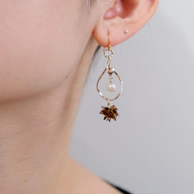 Suzume | 变形环旋转律动雪花水晶耳环 | 优雅独特 | 知性 - 耳环/耳夹 - 水晶 金色