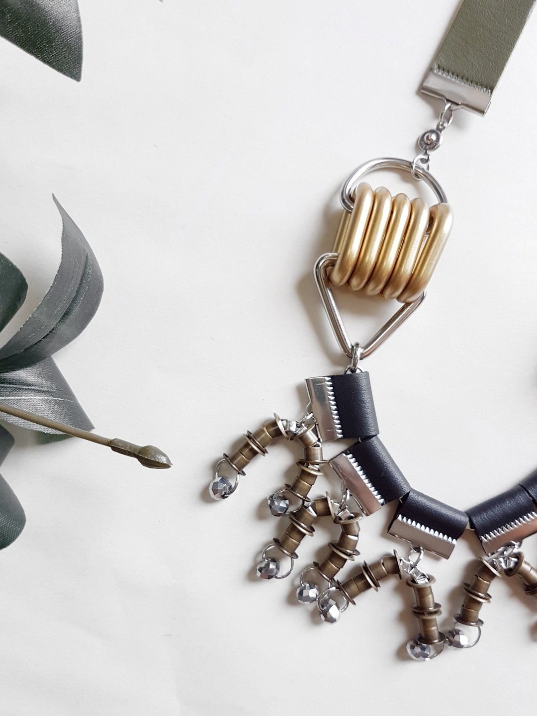 FILMA Multi Pixie Hardware Necklace //OLIVE - 项链 - 其他金属 绿色