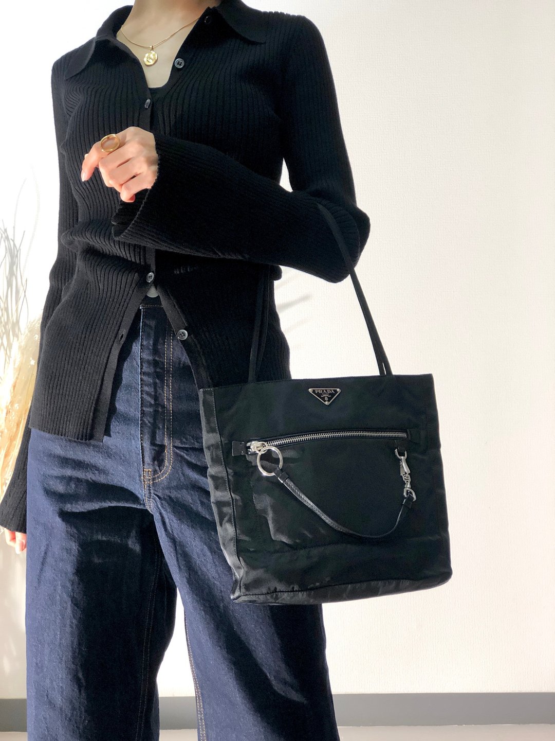 【 日本直送 名牌中古包 】PRADA 普拉达 三角 logo 尼龙 前口袋 托特包 黑色 vintage k7hrm6 - 手提包/手提袋 - 尼龙 黑色