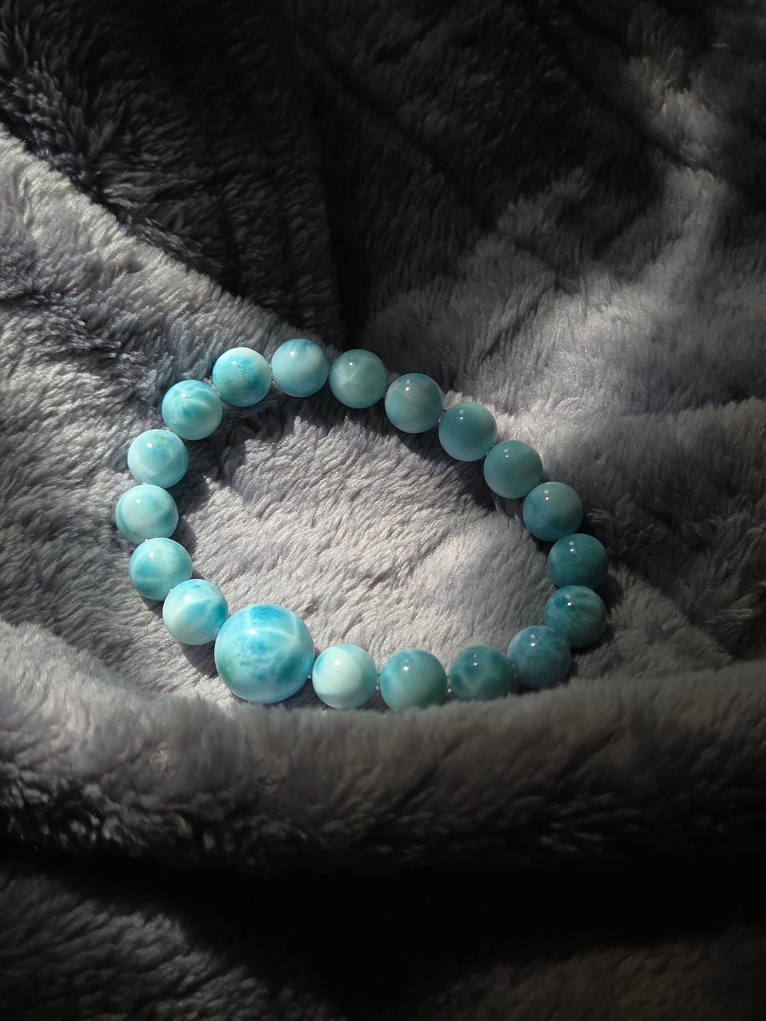 精品 浓色龟背纹 拉利玛海纹石  10MM 水晶手链 气血魅力 - 手链/手环 - 水晶 蓝色