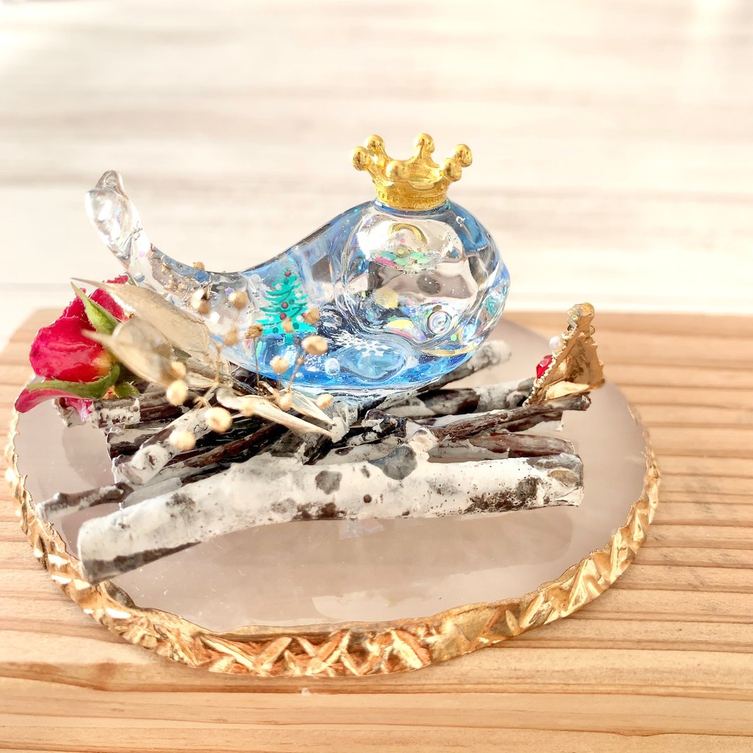 【Small whales】Little whale and snow globe - 摆饰 - 树脂 蓝色