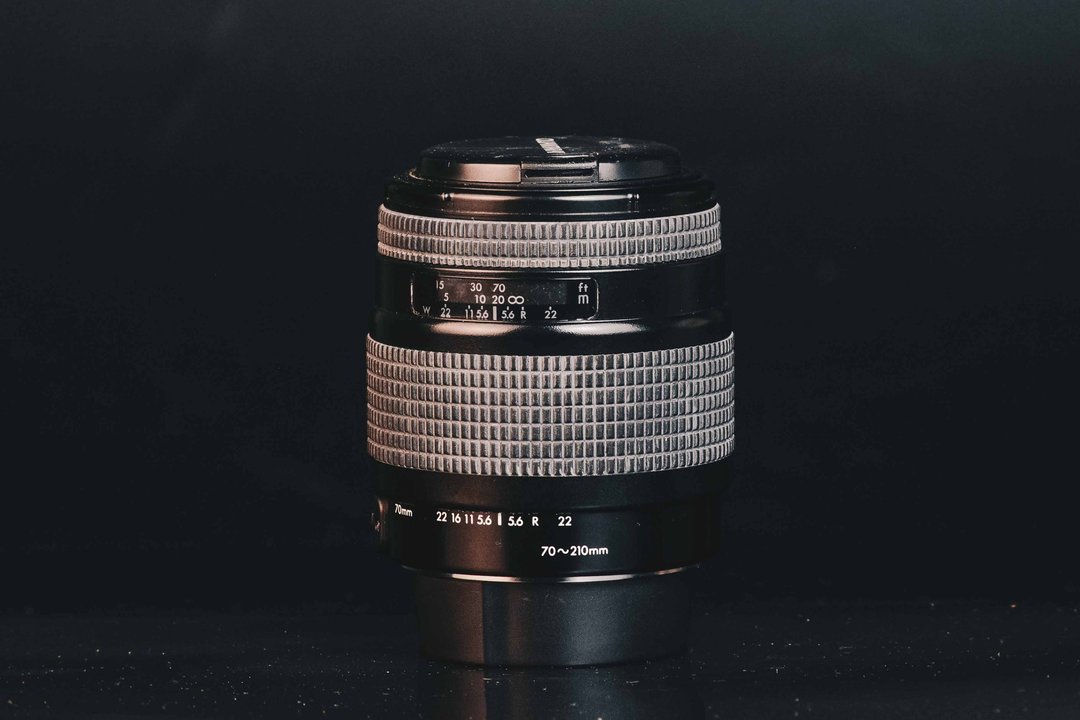 Quantaray 70-210mm F4-5.6 for Canon EF - 相机 - 其他金属 黑色