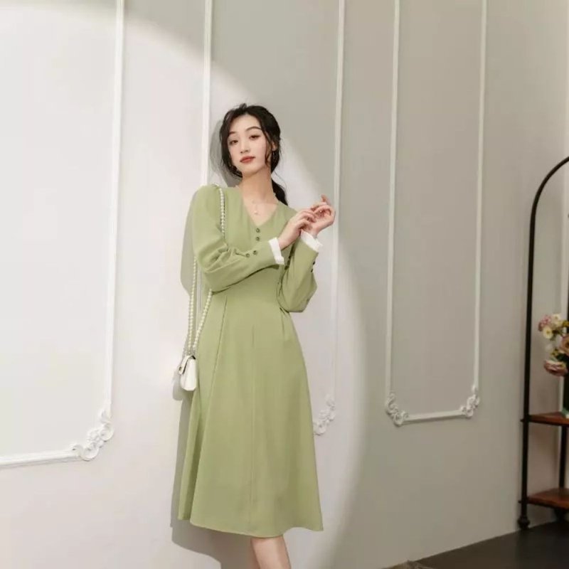 安妮陈 法式收腰显瘦纯色设计感时尚气质V领撞色拼接袖连衣裙 - 洋装/连衣裙 - 聚酯纤维 