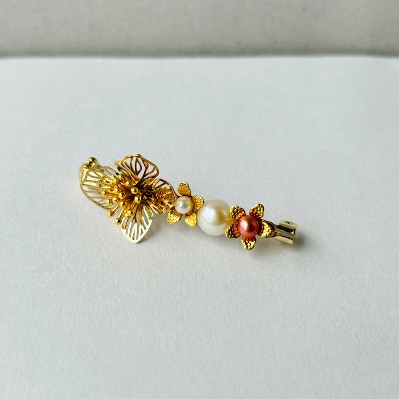 花蕊 淡水珍珠 黄铜胸针 35mm 珍珠 - 胸针 - 珍珠 白色