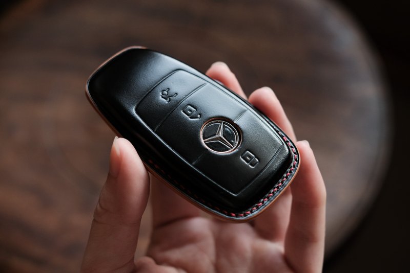 【寓吉】日本新禧马臀 shinki-hikaku 奔驰汽车钥匙套 Benz GLA - 钥匙链/钥匙包 - 真皮 多色