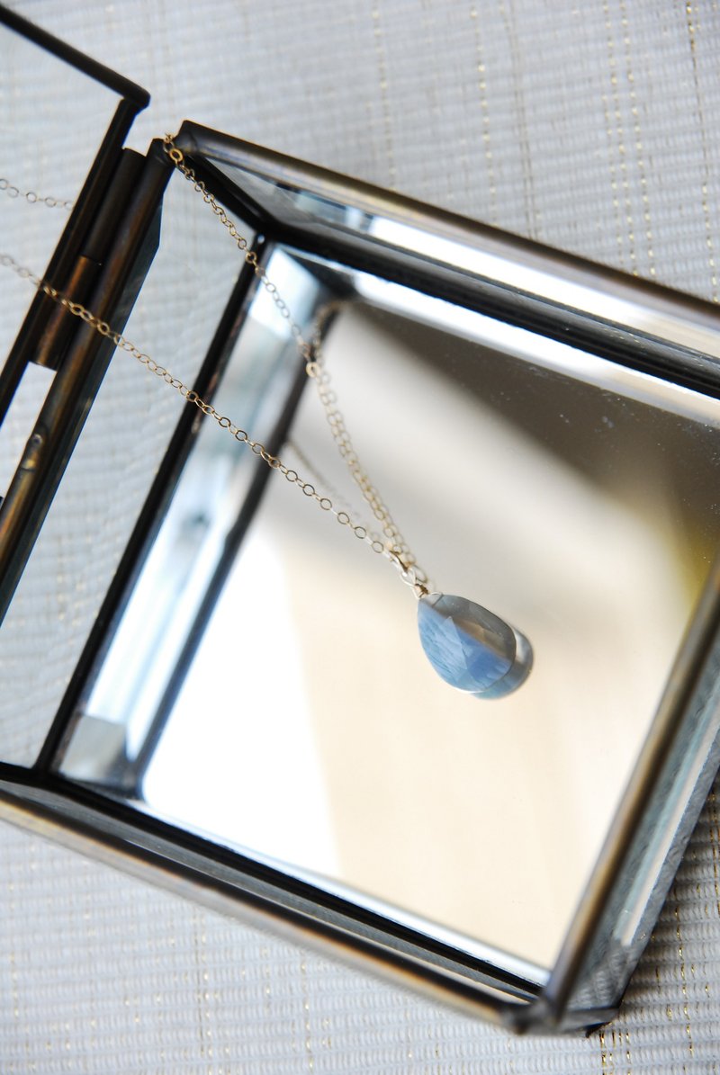 Striped blue opal drop cut necklace 14kgf - 项链 - 半宝石 蓝色