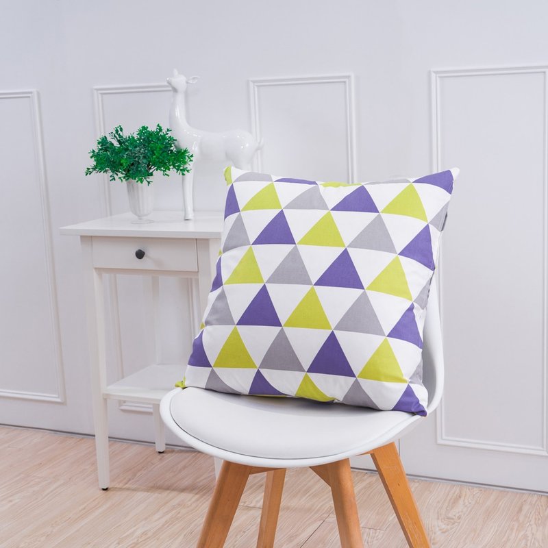 简约系列抱枕-紫黄三角形 - 枕头/抱枕 - 棉．麻 