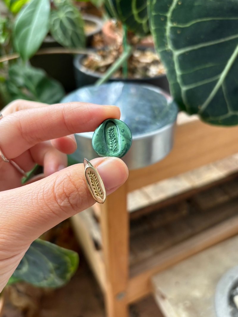 KUÂN KUÂN 绿植系列 剑兰封蜡戒 - 戒指 - 纯银 银色