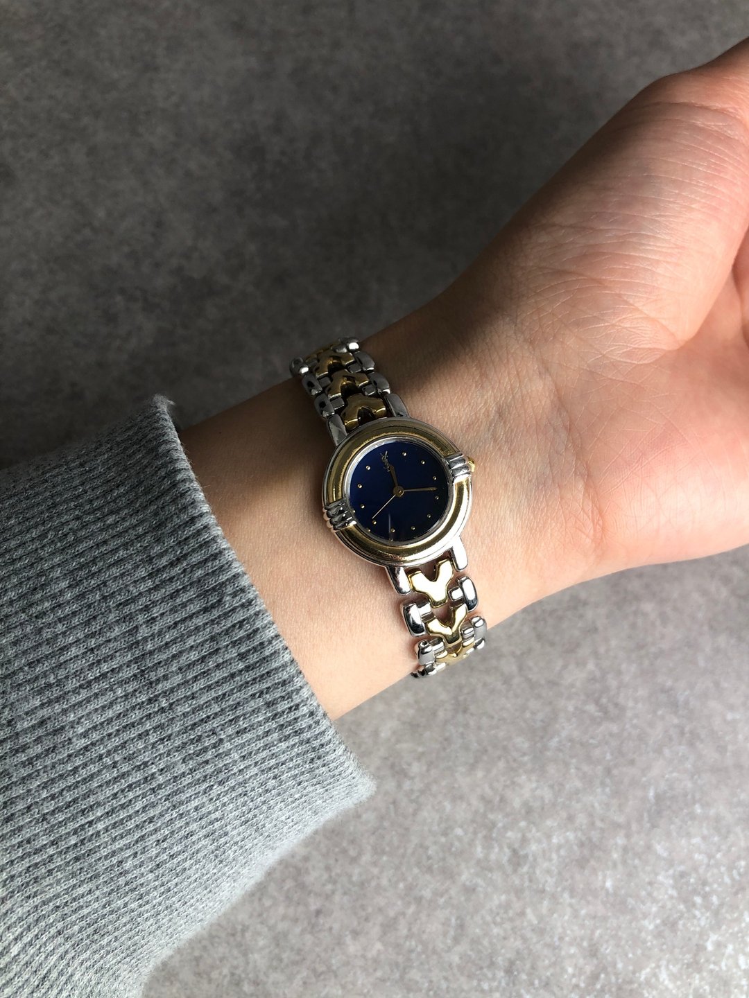 【日本直送 名牌中古包】Yves Saint Laurent YSL 腕表 银色 × 金色 YSL 5430-F43089 zbnrnv - 女表 - 不锈钢 银色