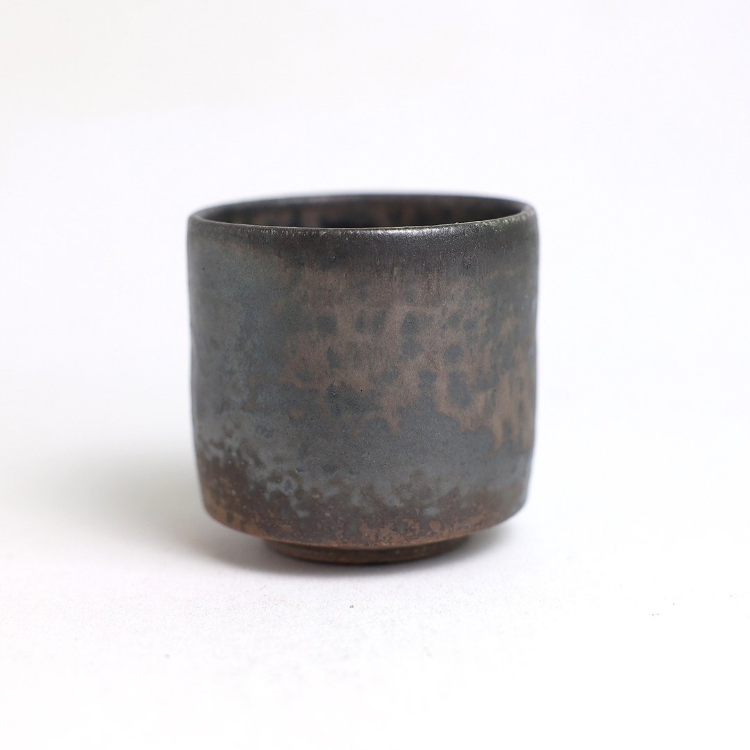 明芽窑 | 柴烧灰釉水杯 深灰 黑金 纹路 陶杯 茶杯 杯子 H9 - 茶具/茶杯 - 陶 灰色
