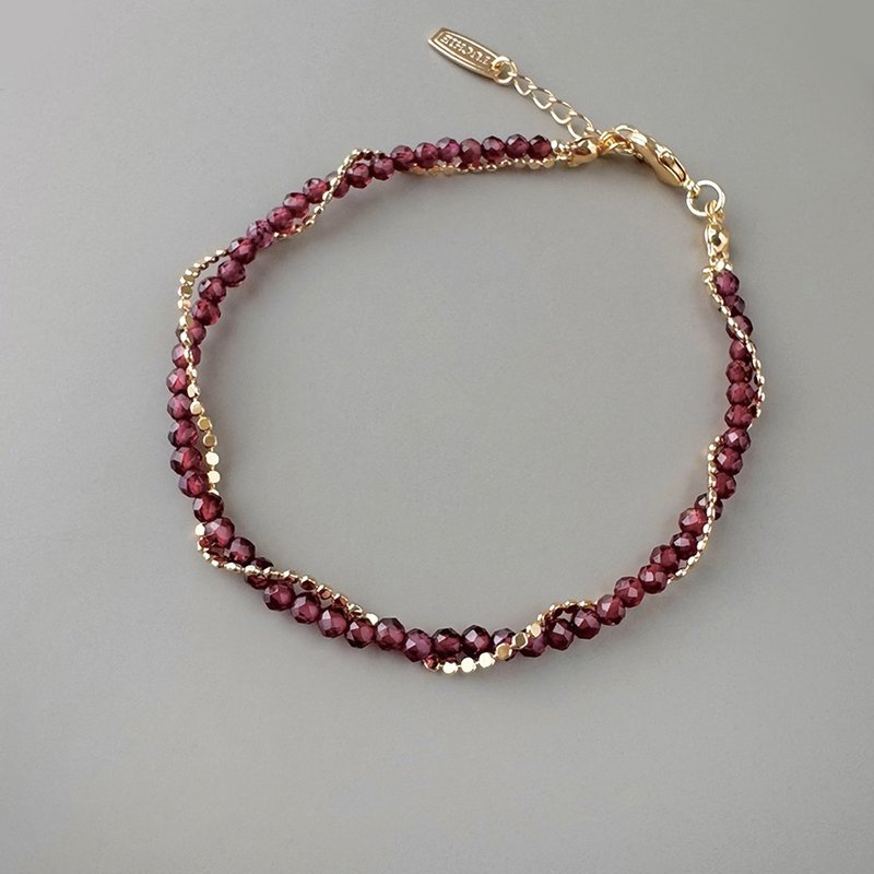 【限量售完不补】缠绕设计 经典红石榴石 - 手链/手环 - 水晶 