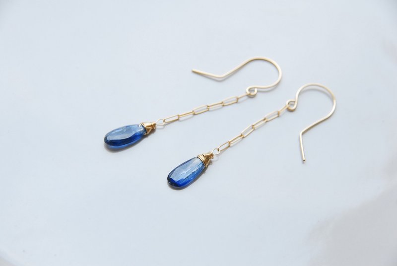 细长梨形切割蓝晶石 14KGF 耳环 - 耳环/耳夹 - 半宝石 蓝色