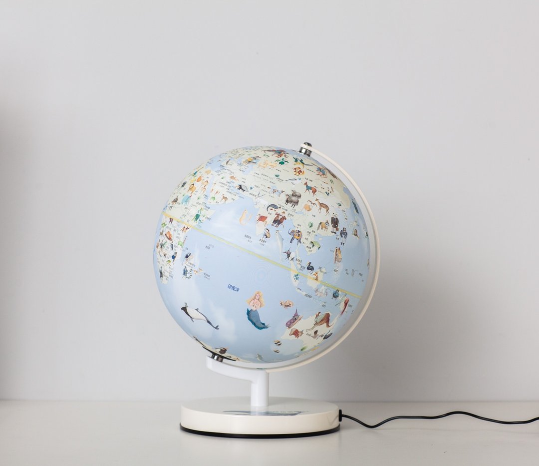SkyGlobe 10寸动物世界夜灯地球仪 - 摆饰 - 塑料 蓝色