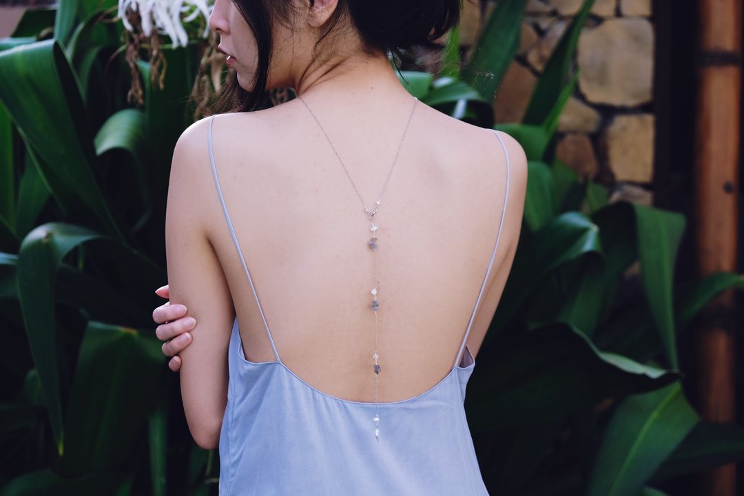 Labradorite back necklace / Gemstone delicate lariat necklace for backless dress - 项链 - 宝石 灰色