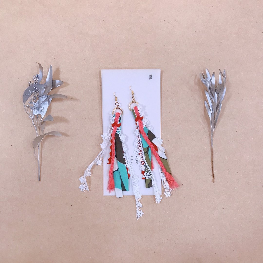 耳环 / 妖 - 耳环/耳夹 - 其他金属 多色