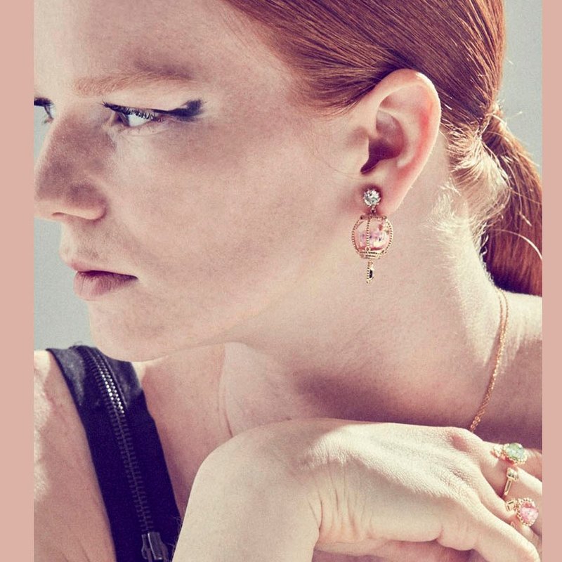 Balloon Snowball Earrings - 耳环/耳夹 - 玻璃 