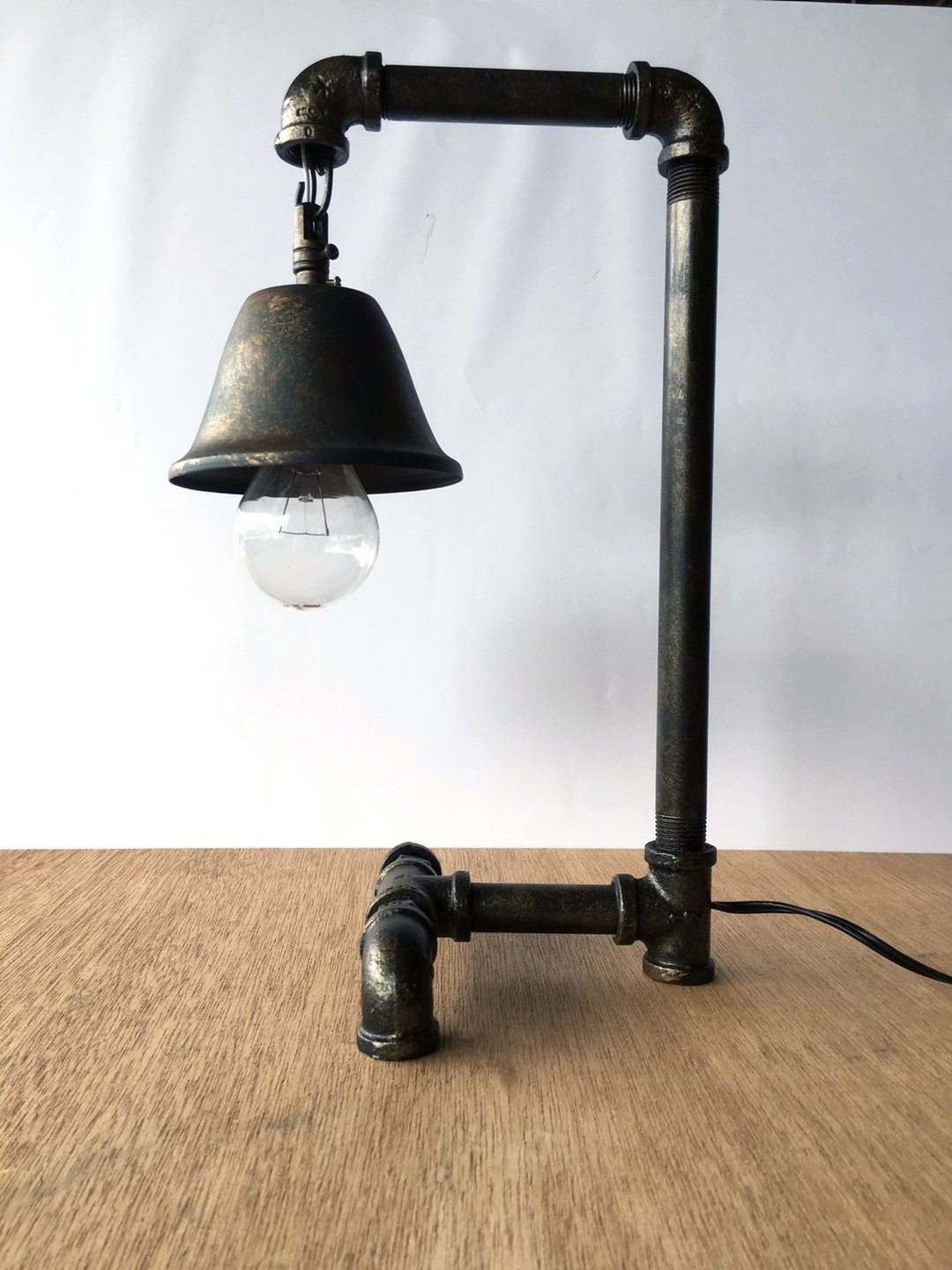 复古台灯 工业风 仿旧 铁锈 loft 手作 手工台灯 - 灯具/灯饰 - 其他金属 