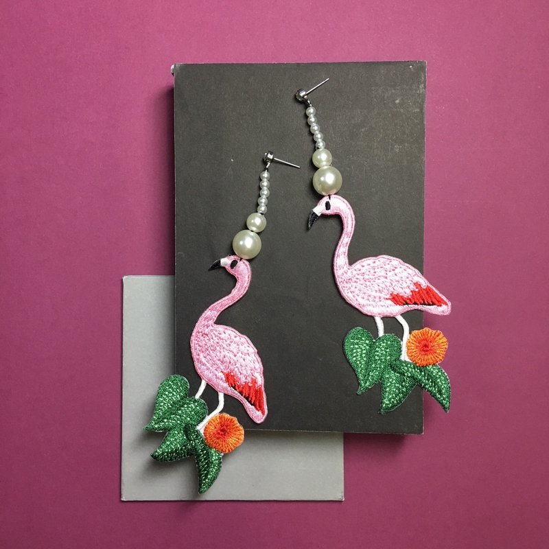 earrings : flamingo 01 - 耳环/耳夹 - 其他材质 粉红色