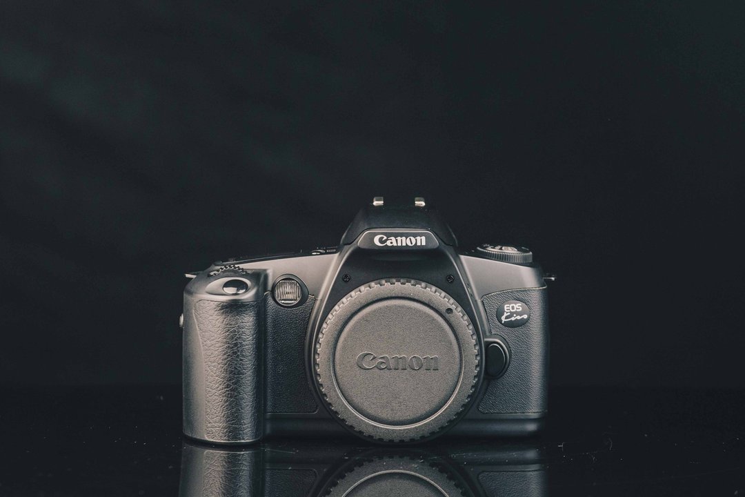 Canon EOS Kiss #694 #135底片相机 - 相机 - 其他金属 黑色