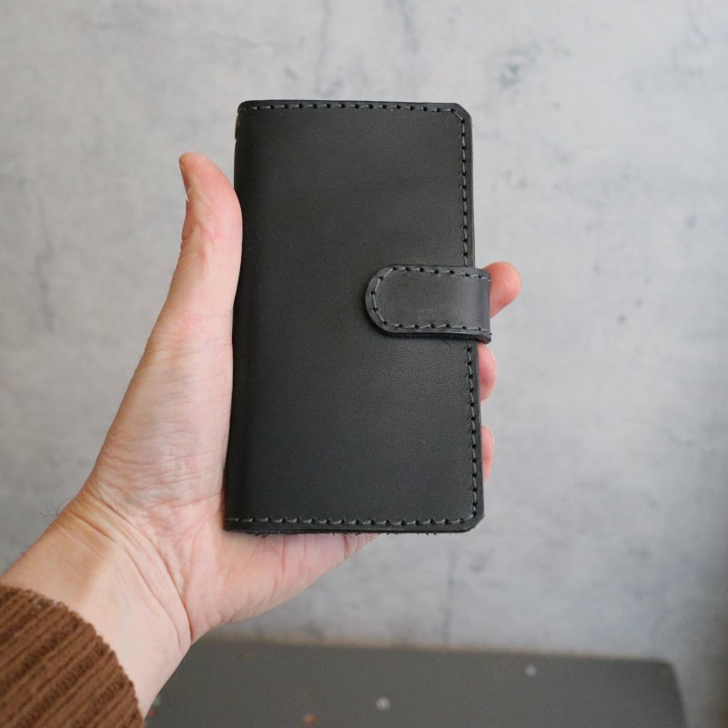 [Leather products made in Japan] Notebook type cover s 15-7 compatible with the new SE2 announced in 2020 [Choose a color from the following product types] [Customizable gift] - 手机壳/手机套 - 真皮 橘色