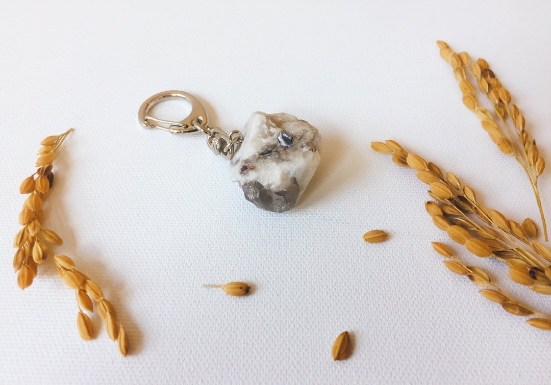 石穗-芒种  天然白色大理石 钥匙圈 饰品 小物 天然手作 - 钥匙链/钥匙包 - 石头 白色
