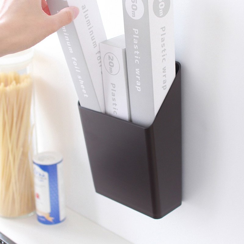 日本OKA PLYS base无痕贴壁挂式锡箔纸/保鲜膜收纳架-2色可选 - 厨房用具 - 塑料 多色