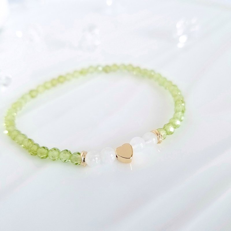 月亮石 橄榄石 爱心水晶手链 | 招财 招贵人 旺人缘桃花 幸福丰盛 - 手链/手环 - 水晶 绿色