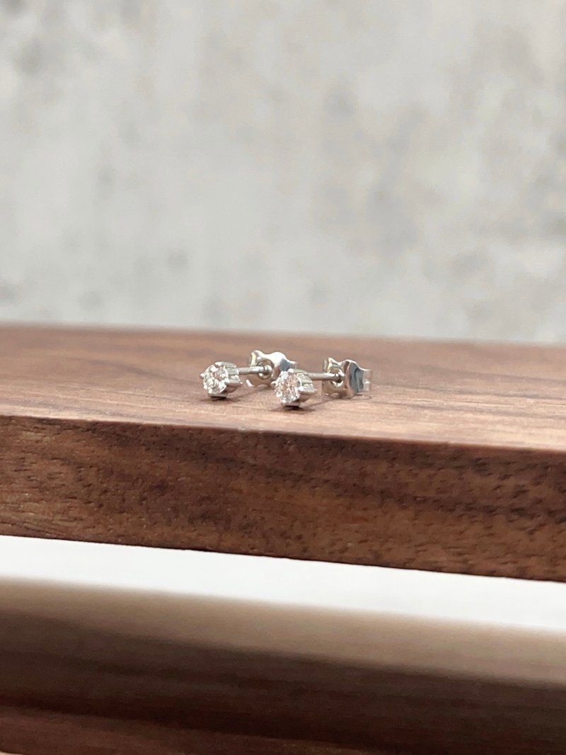 天然钻石耳环 天然南非钻石 白K金 18K K750 - 耳环/耳夹 - 钻石 