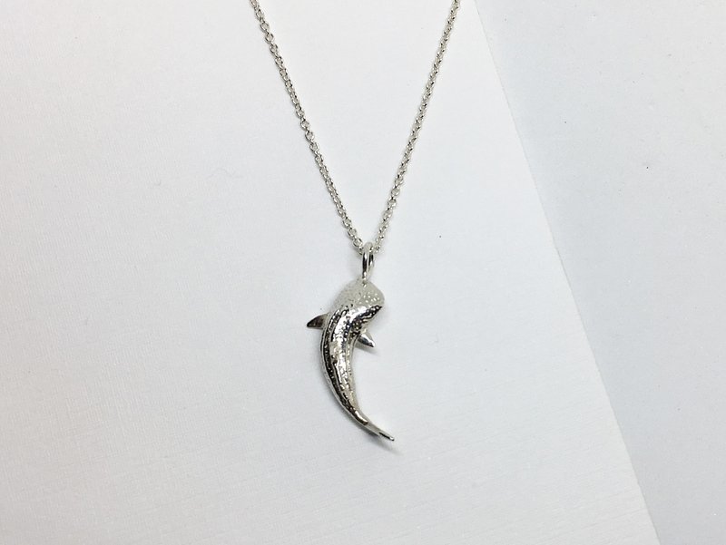 大海小世界。鲸鲨项链。Whale shark。925纯银。sterling silver - 项链 - 纯银 银色