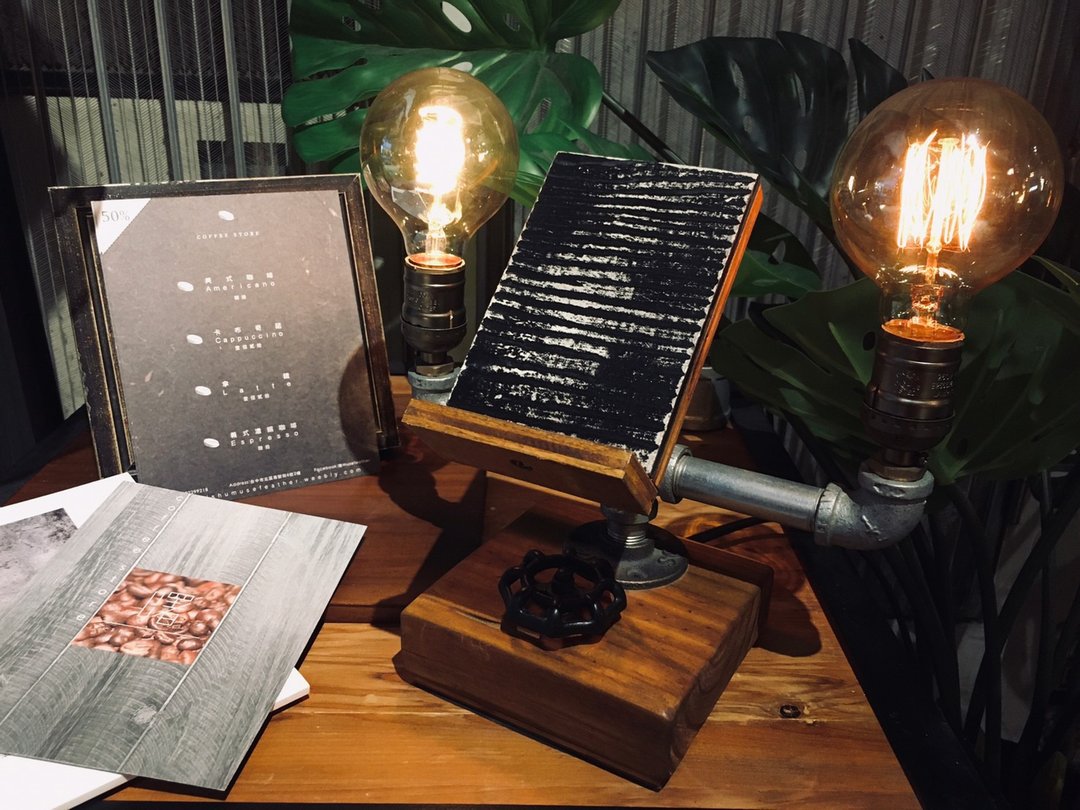 曙MUSE 工业风双灯泡灯座 小物 摆饰 灯具 灯泡 灯饰 USB 钨丝 礼 - 灯具/灯饰 - 其他材质 多色