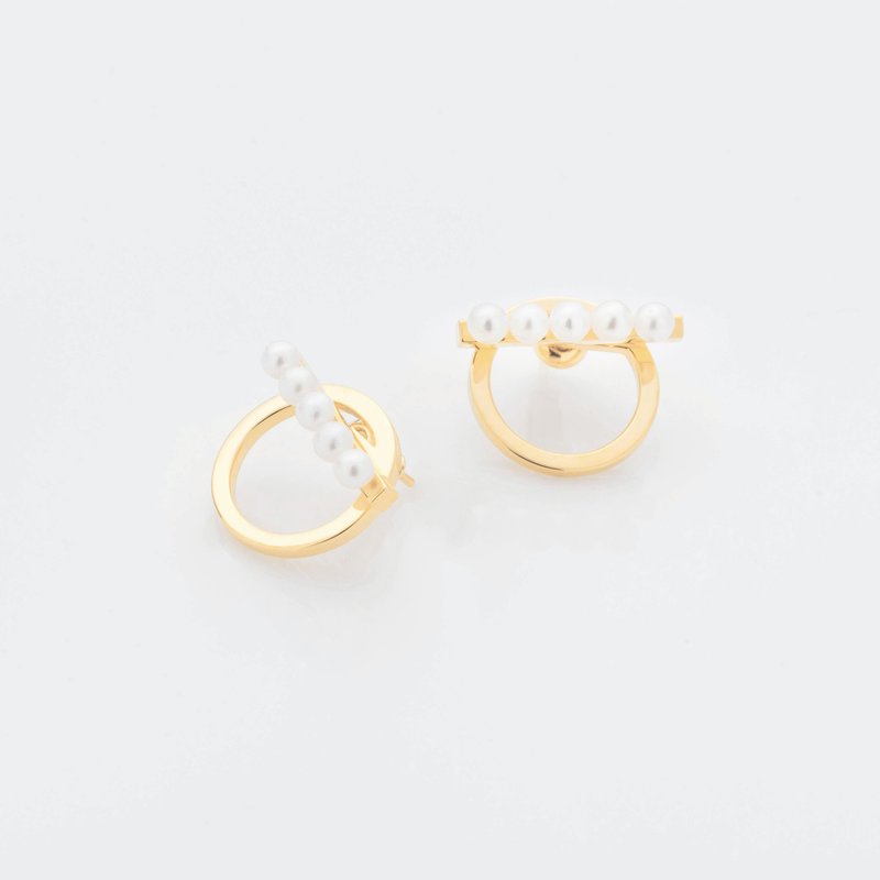 典雅脱俗 / Dorothy earrings 一对 - 耳环/耳夹 - 其他金属 金色