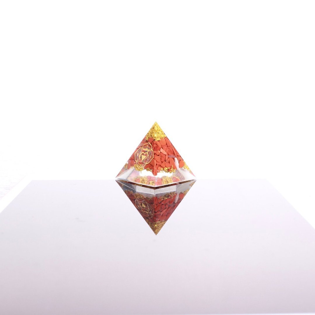 海底轮脉轮符号迷你奥刚金字塔-Orgonite水晶矿石能量摆件 - 摆饰 - 玉石 红色