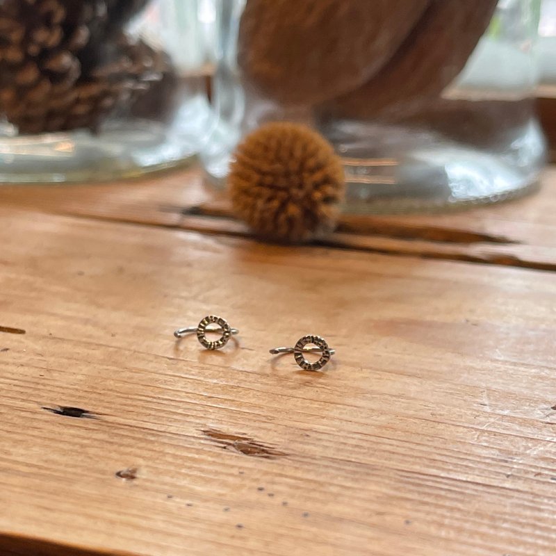 我就是不要耳扣-敲O - 耳环/耳夹 - 纯银 