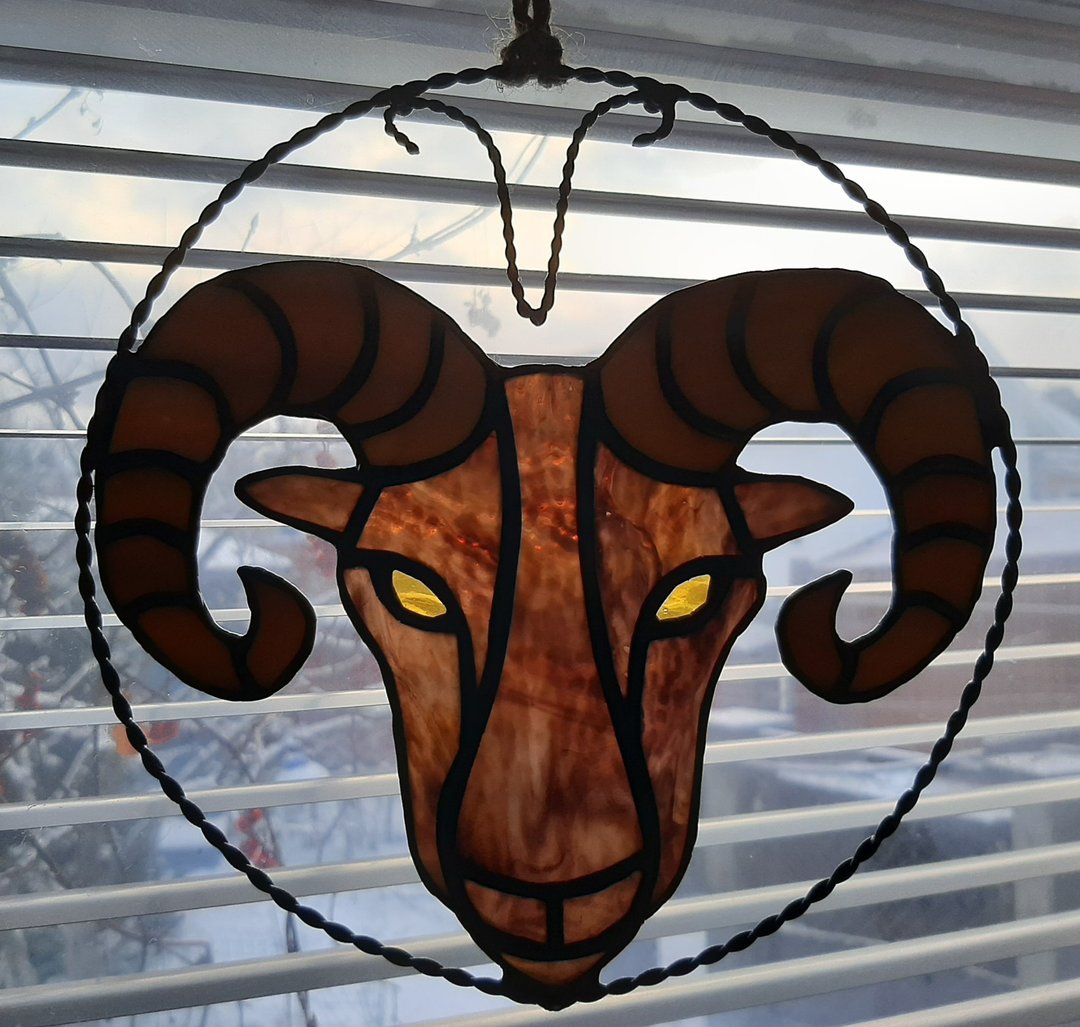 Aries Stained glass Zodiac sign/ Constellation sign/ Birthday gift/ Horoscope - 摆饰 - 琉璃 咖啡色